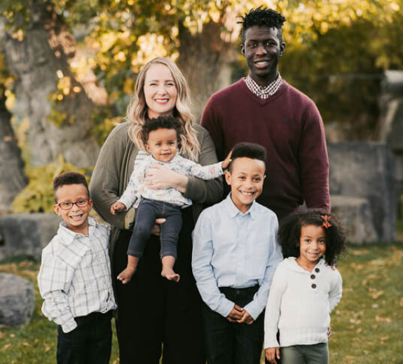 Blog Main Image - Lavin Family Editorial