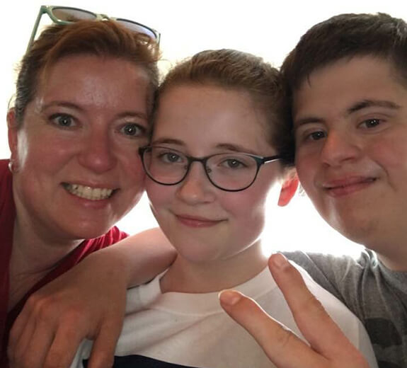 Featured Rebecca Partridge and Kids (Editorial)