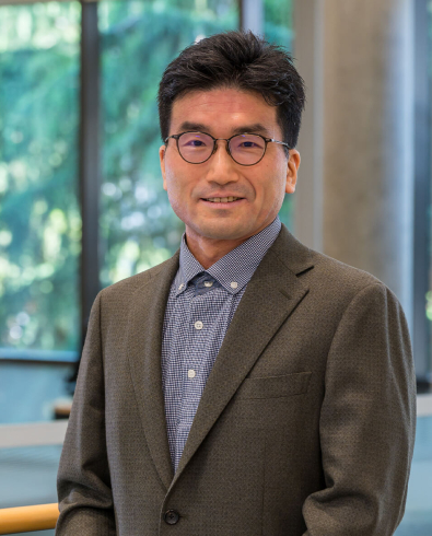 Bio Kazushige Ninomiya