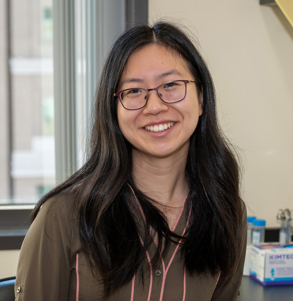 Bio Lucy Li